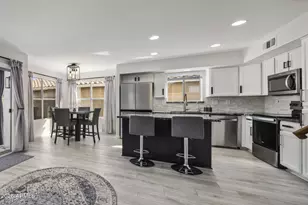 3324 E Brookwood Ct, Phoenix, AZ 85048 - Photo 7