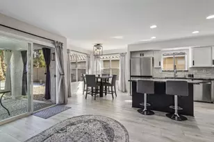 3324 E Brookwood Ct, Phoenix, AZ 85048 - Photo 11