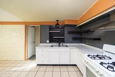 702 N Skyline Drive, Huachuca City, AZ 85616 - Photo 13