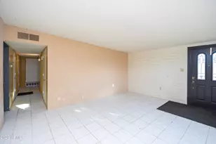 702 N Skyline Dr, Huachuca City, AZ 85616 - Photo 7