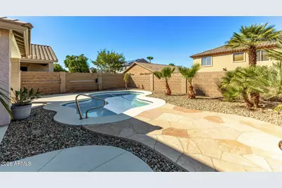 18016 W Hatcher Road, Waddell, AZ 85355 - Photo 13