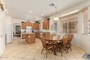 25674 N 68th Dr, Peoria, AZ 85383 - Photo 13