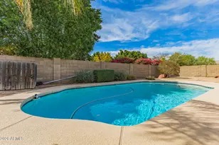 25674 N 68th Dr, Peoria, AZ 85383 - Photo 39