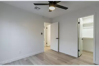 10807 W Northern Avenue #133, Glendale, AZ 85307 - Photo 5