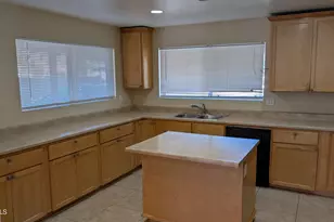 2929 E Eberle Ln, Phoenix, AZ 85032 - Photo 5