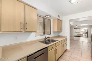 406 E Colgate Dr, Tempe, AZ 85283 - Photo 13