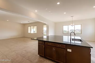 19407 W Seldon Lane, Waddell, AZ 85355 - Photo 9