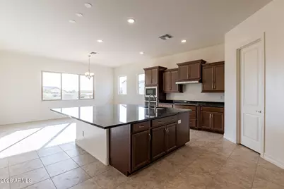 19407 W Seldon Lane, Waddell, AZ 85355 - Photo 7