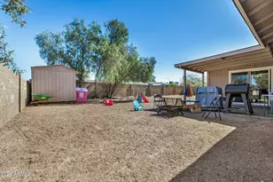 1833 N Edgewater Cir, Mesa, AZ 85207 - Photo 31