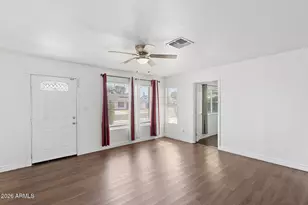 10826 N 72nd Dr, Peoria, AZ 85345 - Photo 3