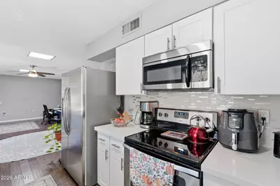 10529 W Gulf Hills Drive, Sun City, AZ 85351 - Photo 13