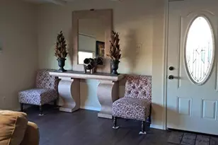 1637 W Tierra Buena Ln, Phoenix, AZ 85023 - Photo 3