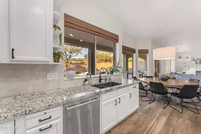 8148 E Sienna Street, Mesa, AZ 85207 - Photo 11