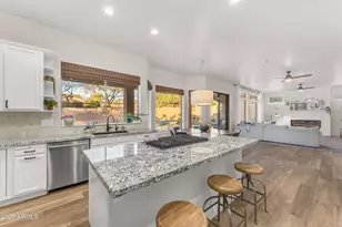 8148 E Sienna St, Mesa, AZ 85207 - Photo 9