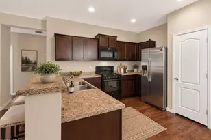 8222 W Wood Ln, Phoenix, AZ 85043 - Photo 11