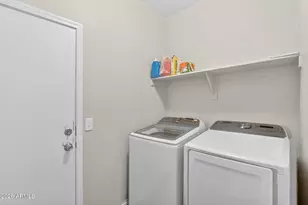 8222 W Wood Ln, Phoenix, AZ 85043 - Photo 45