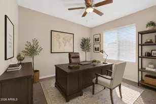 8222 W Wood Ln, Phoenix, AZ 85043 - Photo 23
