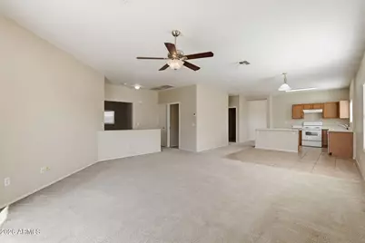 575 W Silver Reef Court, Casa Grande, AZ 85122 - Photo 13