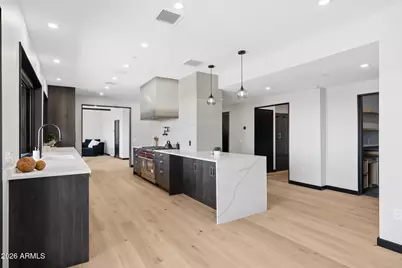 8200 N Charles Drive, Paradise Valley, AZ 85253 - Photo 15