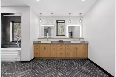 8200 N Charles Drive, Paradise Valley, AZ 85253 - Photo 29