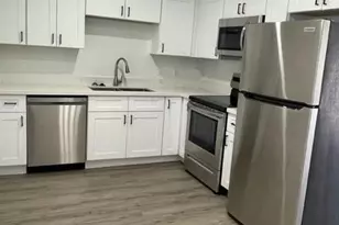 830 E Turney Ave, Phoenix, AZ 85014 - Photo 9