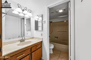 3033 E Devonshire Ave, Phoenix, AZ 85016 - Photo 11