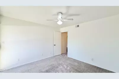 1880 E Morten Avenue #Unit 202, Phoenix, AZ 85020 - Photo 25