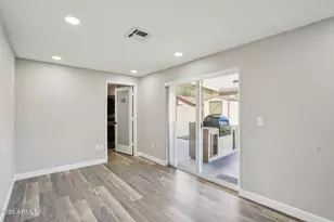 13241 N 15th Ave, Phoenix, AZ 85029 - Photo 15