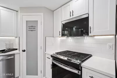 13241 N 15th Avenue, Phoenix, AZ 85029 - Photo 11