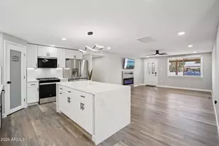 13241 N 15th Ave, Phoenix, AZ 85029 - Photo 13