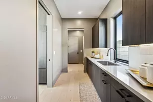 1832 E Palmaire Ave, Phoenix, AZ 85020 - Photo 17