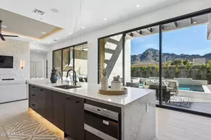 1832 E Palmaire Ave, Phoenix, AZ 85020 - Photo 13