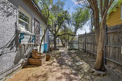 1132 E Weldon Avenue, Phoenix, AZ 85014 - Photo 37