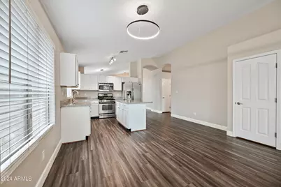 8775 W Adam Avenue, Peoria, AZ 85382 - Photo 9