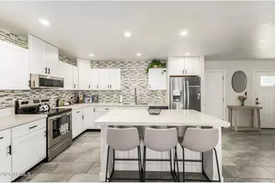 1006 W Anderson Drive, Phoenix, AZ 85023 - Photo 11