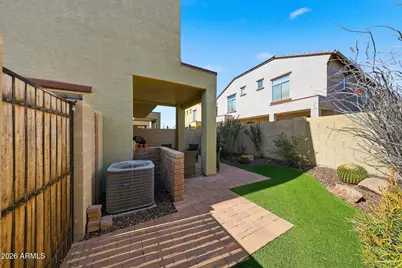 2725 E Mine Creek Road #1118, Phoenix, AZ 85024 - Photo 25