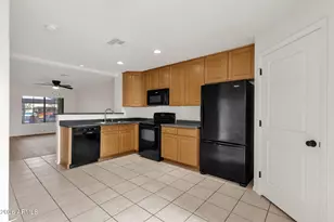 7801 N 44th Dr, Glendale, AZ 85301 - Photo 13