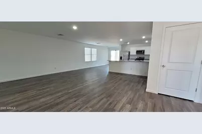 1870 Broken Arrow Drive, Wickenburg, AZ 85390 - Photo 3