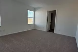 1870 Broken Arrow Dr, Wickenburg, AZ 85390 - Photo 5