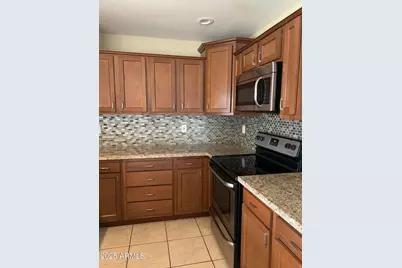 13455 W Canyon Creek Drive, Surprise, AZ 85374 - Photo 9