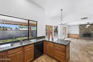 4319 E Lupine Ave, Phoenix, AZ 85028 - Photo 19