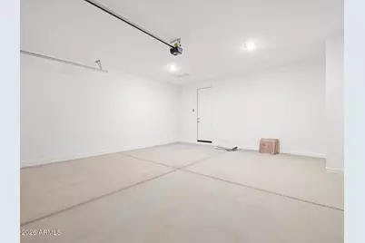 18280 N Pietra Drive, Maricopa, AZ 85138 - Photo 17