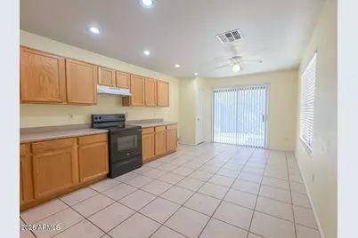 1042 S Clancy Circle, Mesa, AZ 85208 - Photo 7