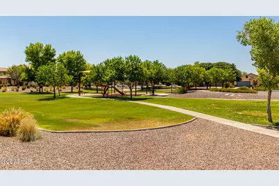 42467 W Monteverde Drive, Maricopa, AZ 85138 - Photo 29