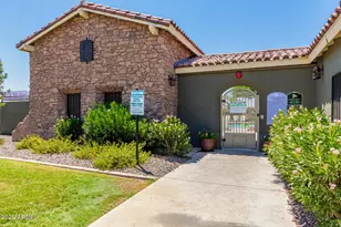 42467 W Monteverde Dr, Maricopa, AZ 85138 - Photo 37