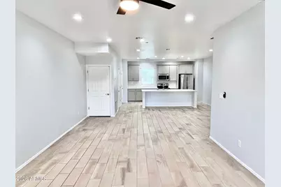 3434 N Longview Avenue #Unit 20, Phoenix, AZ 85014 - Photo 11