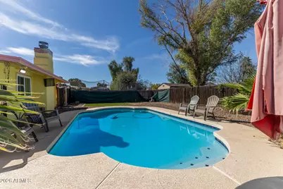 18026 N 34th Avenue, Phoenix, AZ 85053 - Photo 11