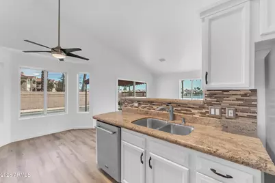 15635 S 37th Way, Phoenix, AZ 85048 - Photo 29