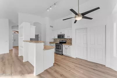 15635 S 37th Way, Phoenix, AZ 85048 - Photo 23