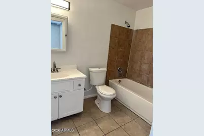 2525 N 52nd Street #5, Phoenix, AZ 85008 - Photo 3